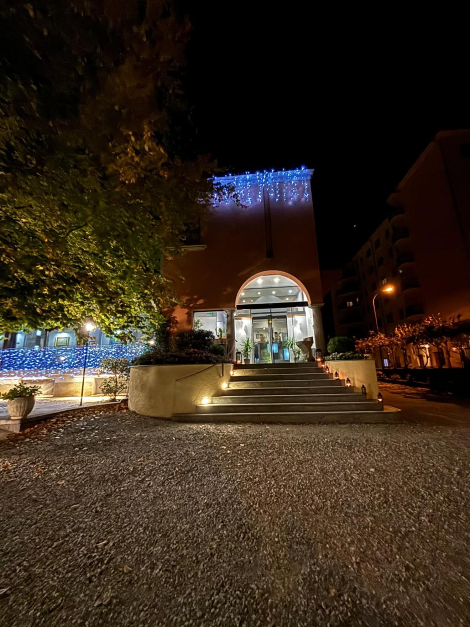 Villa Nasti Hotel Ristorante Canzo Extérieur photo