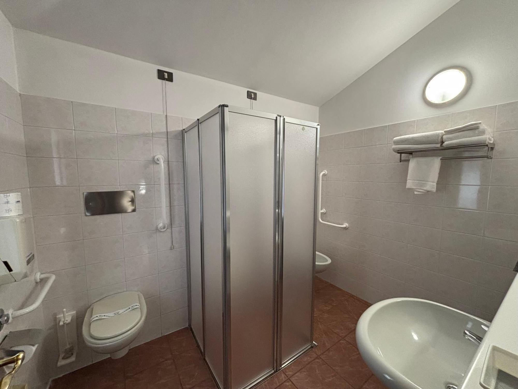 Villa Nasti Hotel Ristorante Canzo Extérieur photo